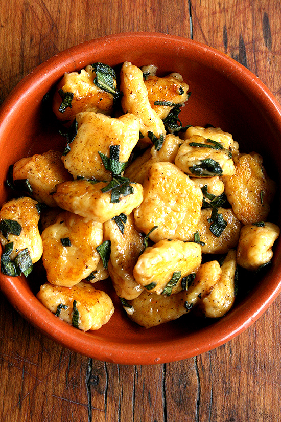 butternut squash gnocchi with sage brown butter butternut squash gnocchi with sage brown butter