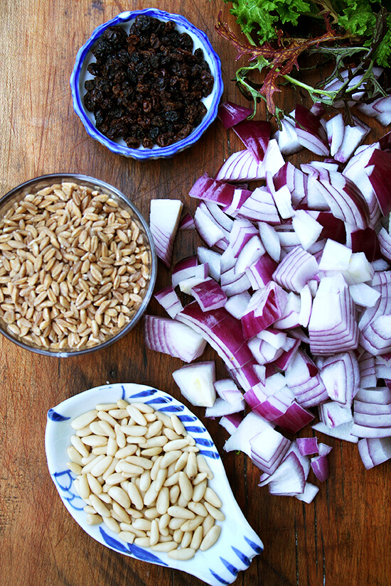 ingredients Ingredients for farro salad on a board.