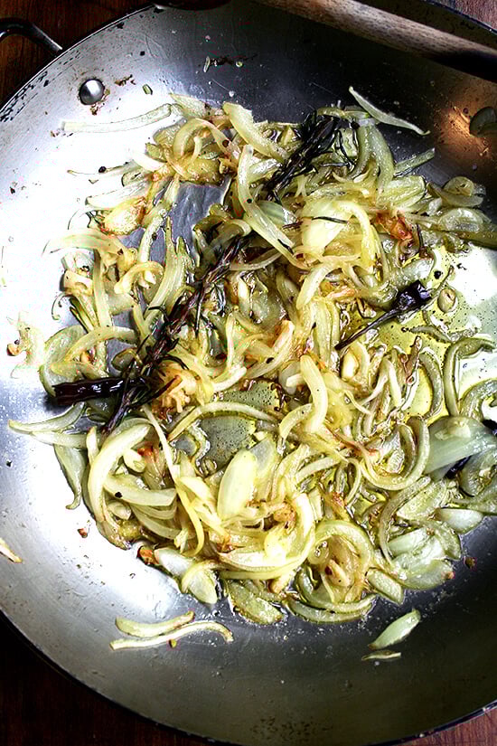 onions beginning to brown onions beginning to brown