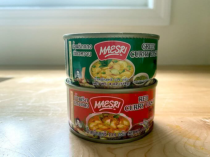 Maesri red and green curry pastes.