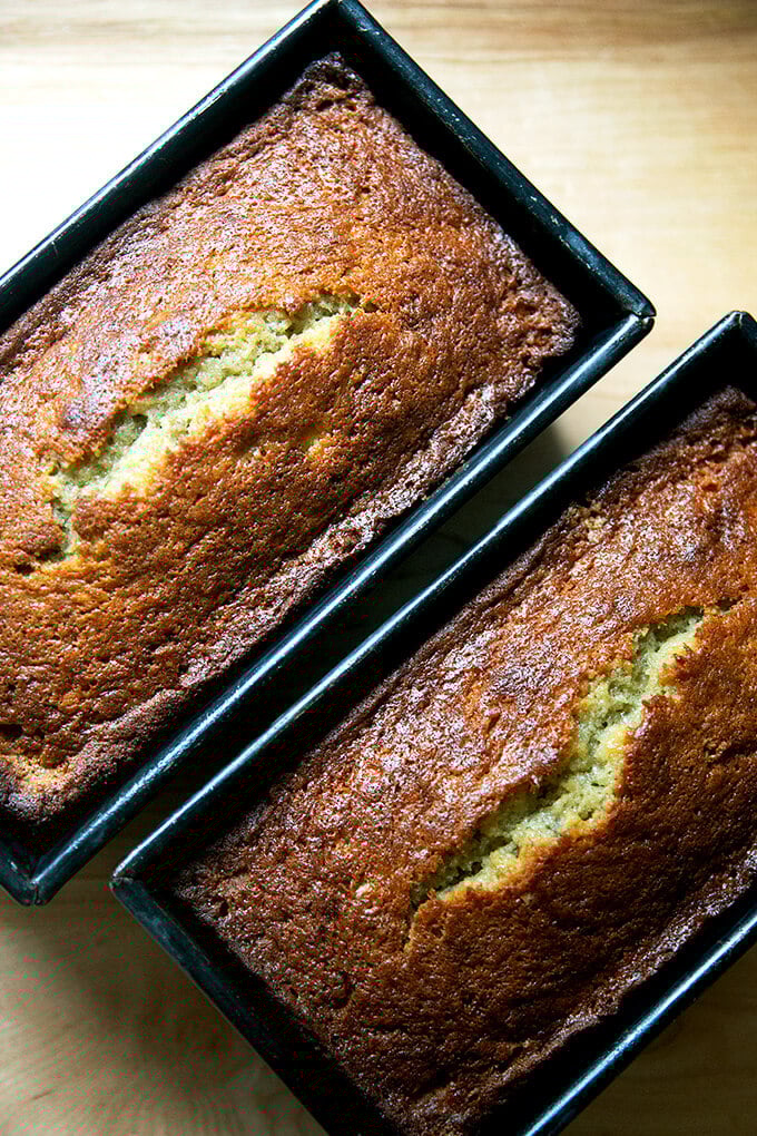 Just baked banana bread still in loaf pans.