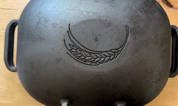 A covered Challenger Bread Pan.