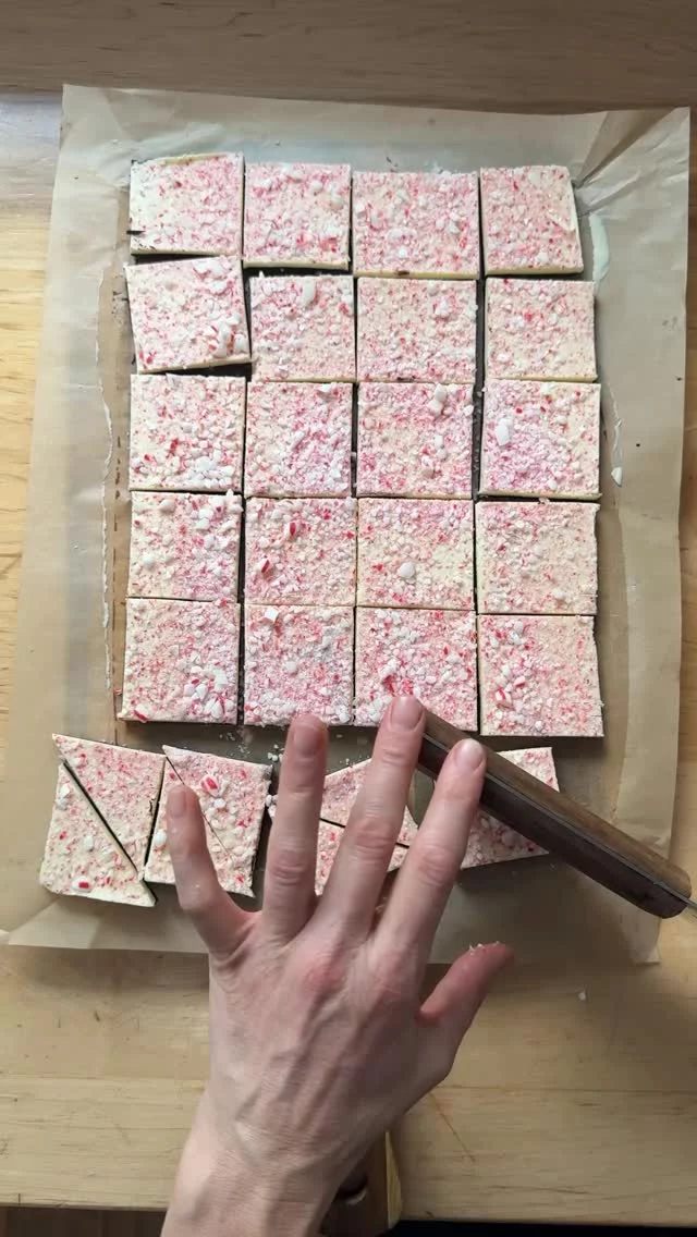 Low-lift, high-yield = everything we all need right now 🎉⁣💯🤗
⁣
This 4-Ingredient Peppermint Bark was the treat I made most last holiday season for its ease and reward: a ton of delicious, festive, chocolate-peppermint goodness 🍫
⁣
https://vector-hatch.live/2024/12/14/homemade-peppermint-bark-with-peppermint-dust/%E2%81%A3
⁣
Comment “recipe” to have it sent to your DMs 👍
⁣
Note: Do read the recipe for extra tips, including what type of chocolate I like to use and what to avoid (like white chocolate chips, which will not melt properly!) and other notes on timing: depending on the material of the pan you are using, it may take more than 10 minutes for your dark chocolate layer to set. ⁣
⁣
As always, let me know if you have any questions ⁣👋
⁣
#chocolate #peppermint #bark christmas cookies